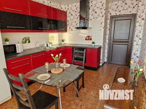 1-к квартира, посуточно, 56м2, 1/1 этаж