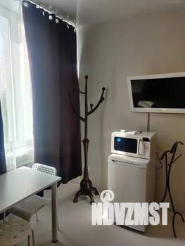 Студия квартира, посуточно, 28м2, 5/18 этаж