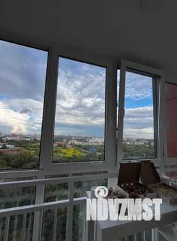 Студия квартира, посуточно, 25м2, 10/19 этаж