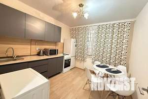 1-к квартира, посуточно, 30м2, 2/10 этаж