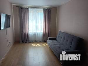 1-к квартира, посуточно, 40м2, 1/11 этаж