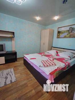 1-к квартира, посуточно, 32м2, 4/5 этаж