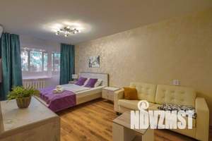 1-к квартира, посуточно, 35м2, 4/9 этаж