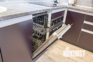 Студия квартира, посуточно, 35м2, 13/25 этаж