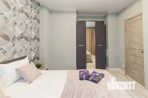 2-к квартира, посуточно, 42м2, 19/25 этаж