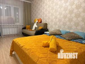 1-к квартира, посуточно, 44м2, 1/1 этаж