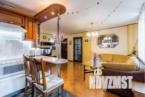 3-к квартира, посуточно, 72м2, 4/9 этаж