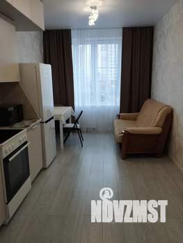 1-к квартира, посуточно, 37м2, 2/15 этаж