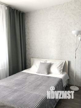 Студия квартира, посуточно, 24м2, 14/19 этаж