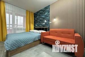 1-к квартира, посуточно, 35м2, 4/25 этаж