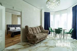 2-к квартира, посуточно, 43м2, 1/1 этаж