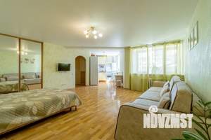 1-к квартира, посуточно, 38м2, 4/5 этаж