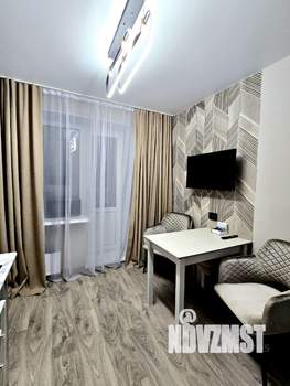 1-к квартира, посуточно, 40м2, 4/14 этаж