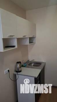 Студия квартира, посуточно, 15м2, 1/4 этаж