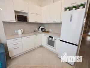 3-к квартира, посуточно, 80м2, 1/1 этаж