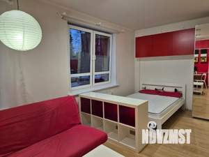 Студия квартира, посуточно, 32м2, 1/25 этаж