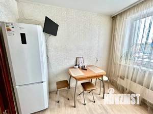1-к квартира, посуточно, 37м2, 8/10 этаж