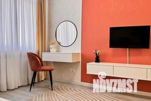 1-к квартира, посуточно, 42м2, 8/17 этаж