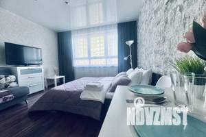 1-к квартира, посуточно, 35м2, 18/25 этаж