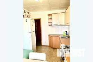 1-к квартира, посуточно, 42м2, 4/8 этаж