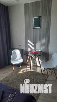 Студия квартира, посуточно, 17м2, 4/10 этаж