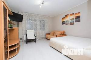 1-к квартира, посуточно, 40м2, 1/7 этаж