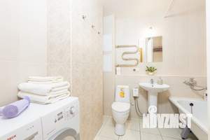 1-к квартира, посуточно, 42м2, 1/1 этаж