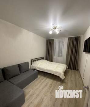 1-к квартира, посуточно, 38м2, 8/17 этаж