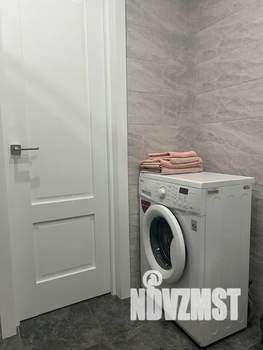 1-к квартира, посуточно, 38м2, 2/23 этаж