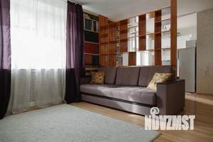 Студия квартира, посуточно, 40м2, 3/10 этаж