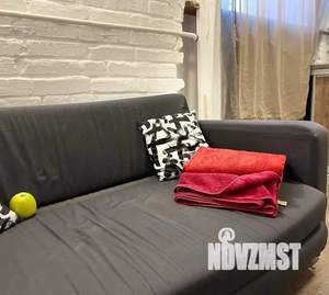 Студия квартира, посуточно, 21м2, 1/5 этаж