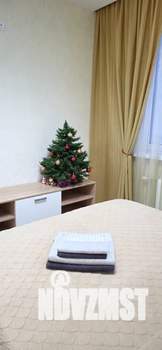 1-к квартира, посуточно, 42м2, 3/9 этаж