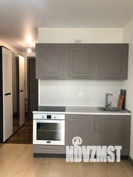 Студия квартира, посуточно, 27м2, 9/19 этаж