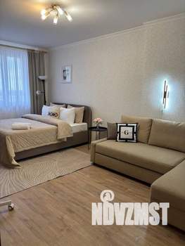 1-к квартира, посуточно, 43м2, 15/18 этаж