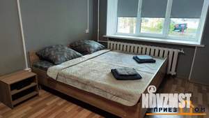 1-к квартира, посуточно, 42м2, 1/1 этаж