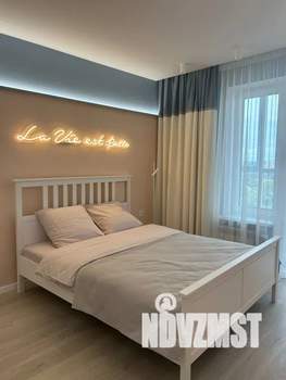 1-к квартира, посуточно, 40м2, 16/27 этаж