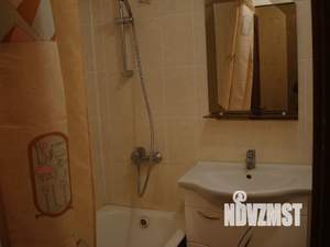 Студия квартира, посуточно, 42м2, 10/12 этаж