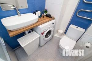 1-к квартира, посуточно, 40м2, 1/25 этаж