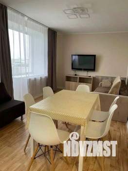 1-к квартира, посуточно, 49м2, 1/1 этаж