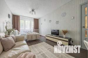 3-к квартира, посуточно, 65м2, 4/9 этаж