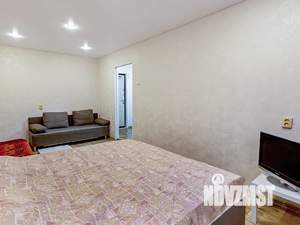 1-к квартира, посуточно, 35м2, 3/9 этаж