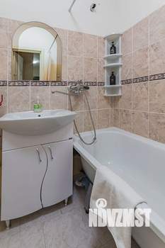 1-к квартира, посуточно, 43м2, 1/1 этаж