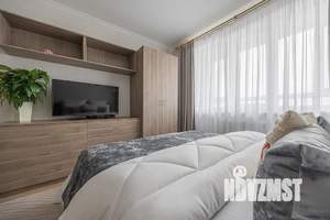 1-к квартира, посуточно, 39м2, 15/18 этаж