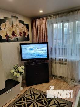 1-к квартира, посуточно, 42м2, 1/9 этаж