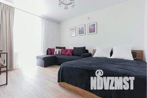 1-к квартира, посуточно, 37м2, 23/25 этаж