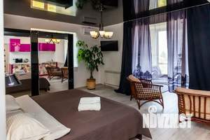 Студия квартира, посуточно, 48м2, 2/3 этаж