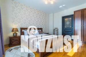 1-к квартира, посуточно, 66м2, 20/25 этаж