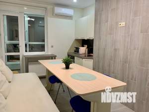 1-к квартира, посуточно, 46м2, 17/22 этаж