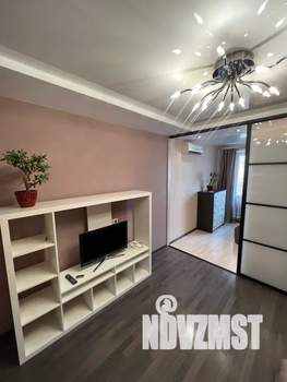 1-к квартира, посуточно, 47м2, 9/10 этаж