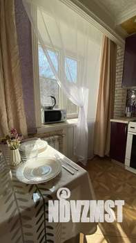 1-к квартира, посуточно, 32м2, 1/5 этаж